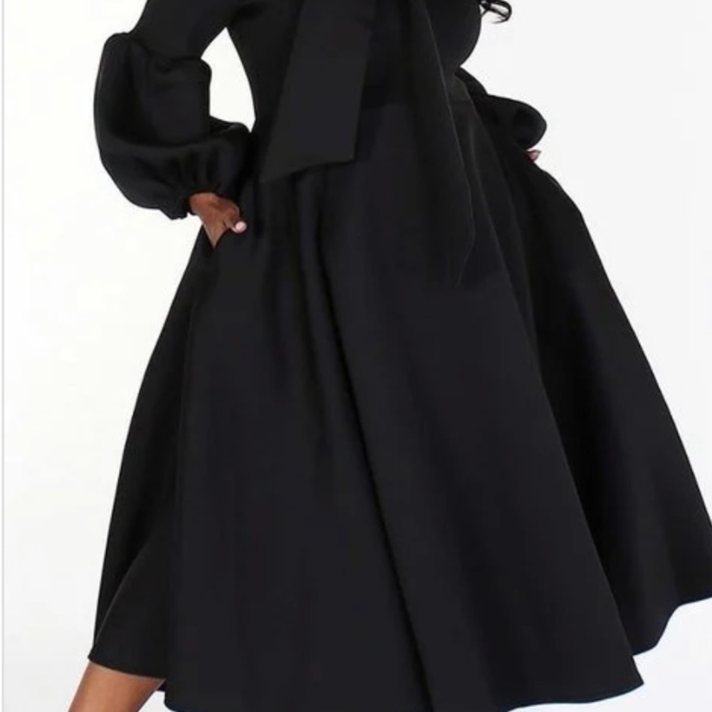 Elegant Black Midi Dress